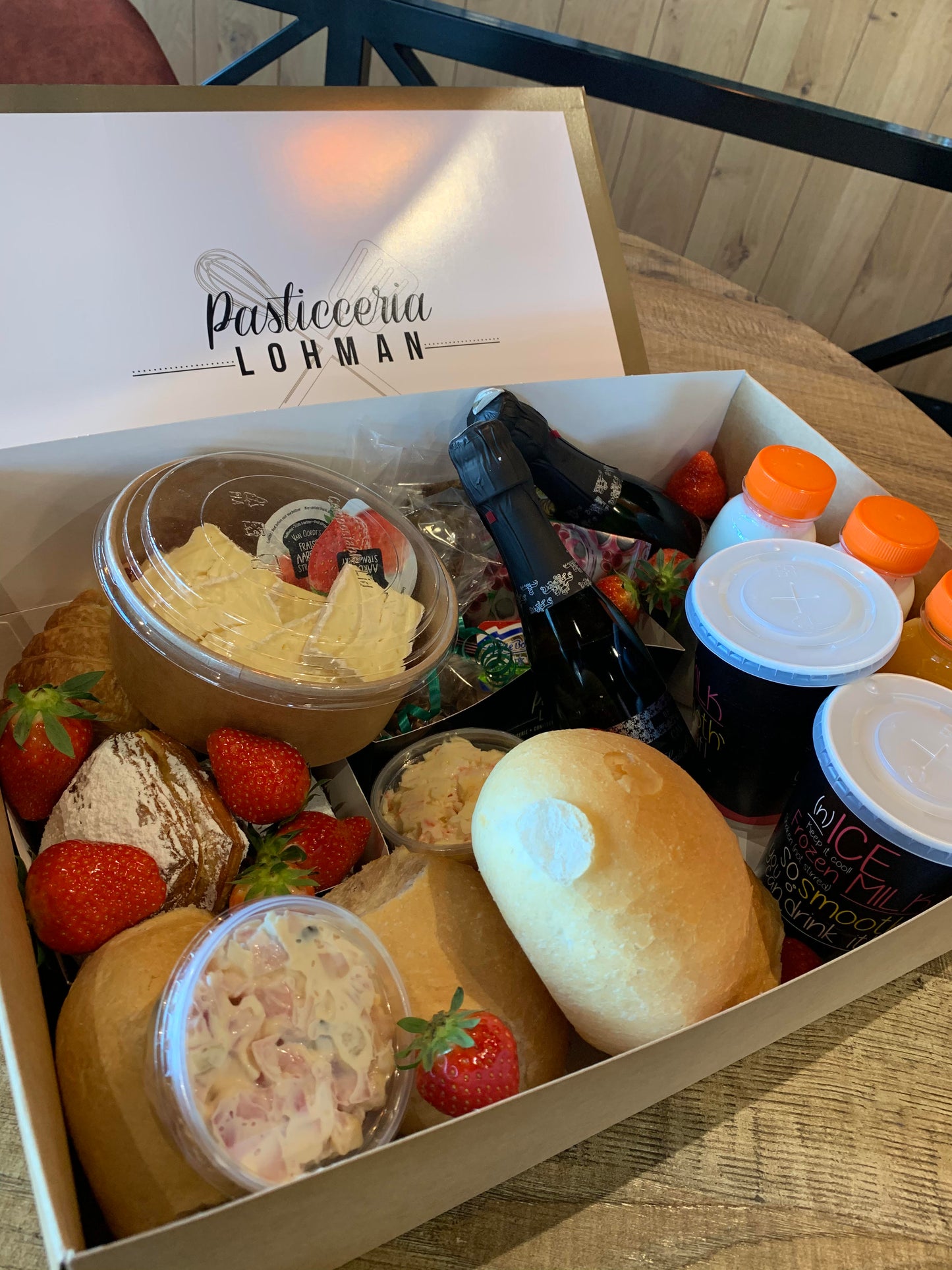 Luxe ontbijtbox per persoon